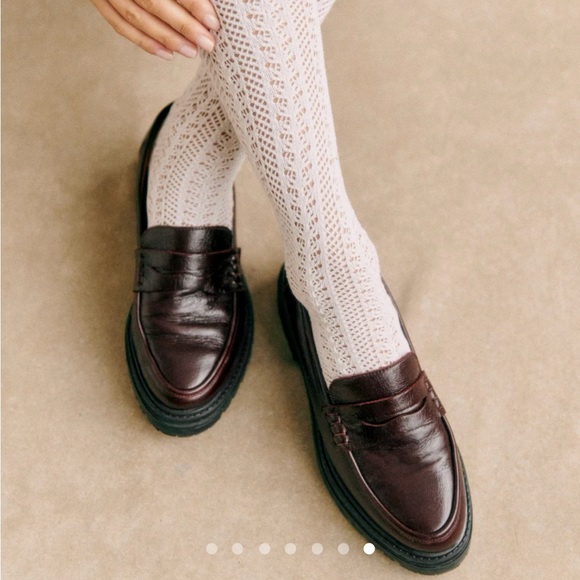 SOLD DONT BUY Sézane  Albane loafers in glossy burgundy, size 39 - Picture 3 of 6